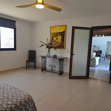 Nazoly - Macaronesiahomes * Nazaret
